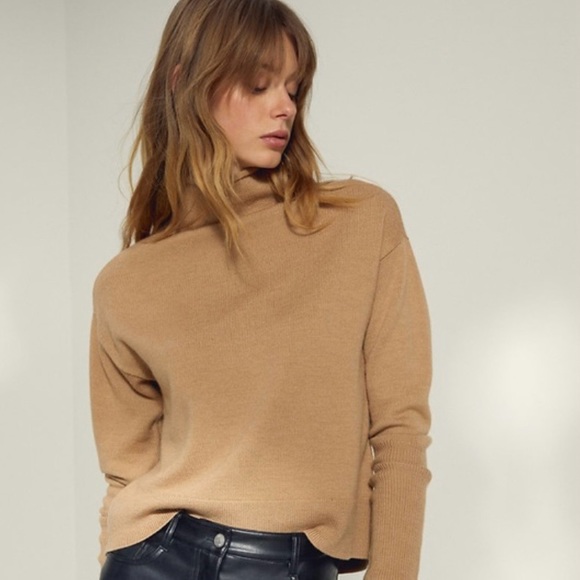 Wilfred Sweaters - Wilfred Cyprie Sweater